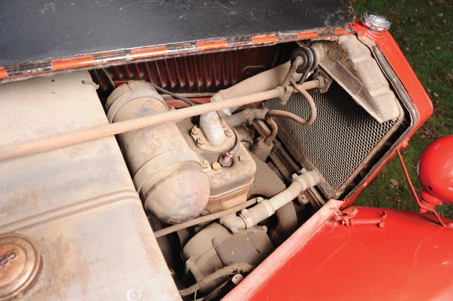 Интерьер DKW F1 Roadster 1931 года  (фото 3 из 9)